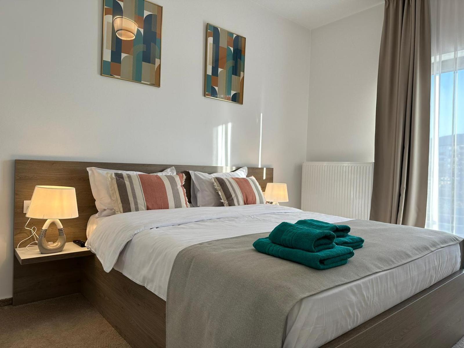 Luxury Glam Apartments & Studios Near Coresi Mall 布拉索夫 外观 照片